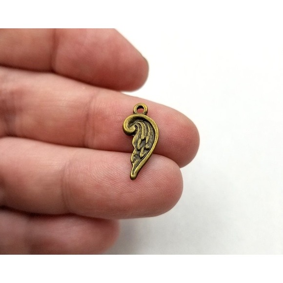 12pcs Angel Wing Charms Bronze Tone Metal, jewelry making supplies - Picture 4 of 6